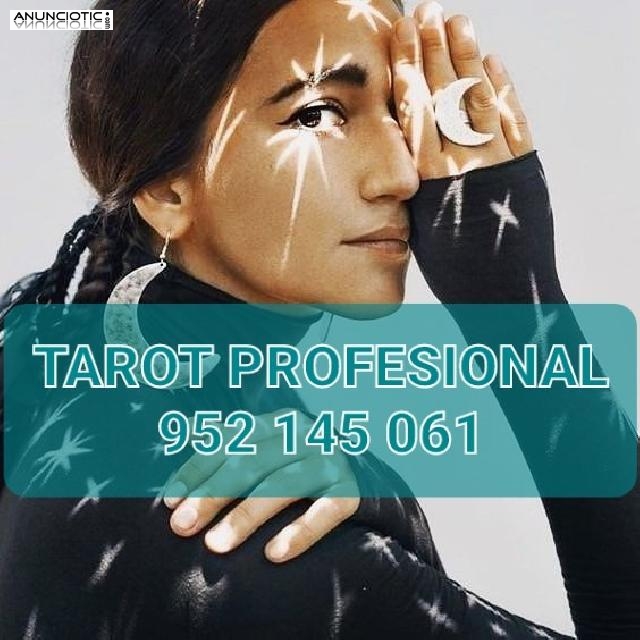 Tarot, videncia y m&eacute;dium sin gabinete 