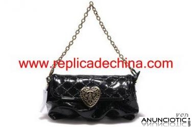 35 $  Punctuate su conjunto m&uml;&cent;s refinado de la ciudad en el desempe&ntilde;o de este replicas de 