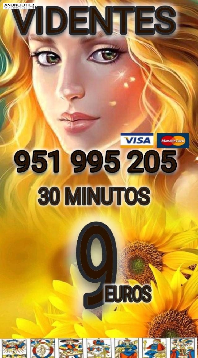 Tarot ,videntes y m&eacute;dium 30 minutos 9 eur