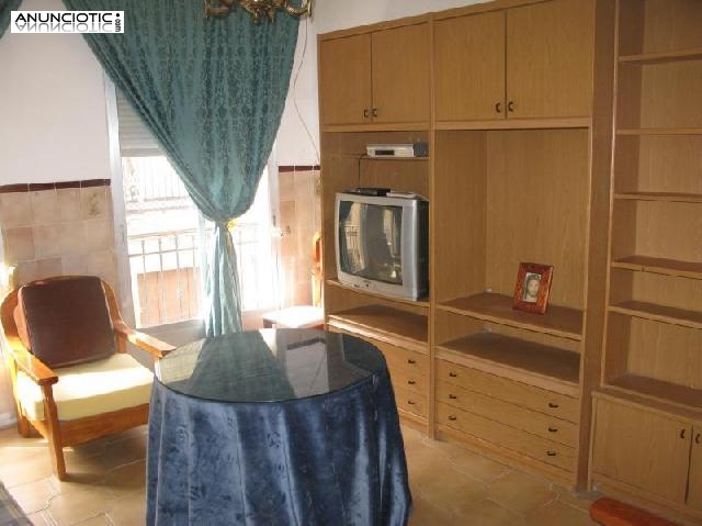 Piso econ&oacute;mico en casco antiguo