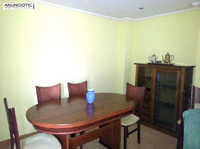 Adosado en c&aacute;ceres de 179 m2