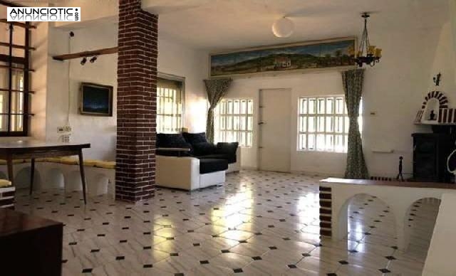 Casa chalet en c&aacute;ceres de 139 m2