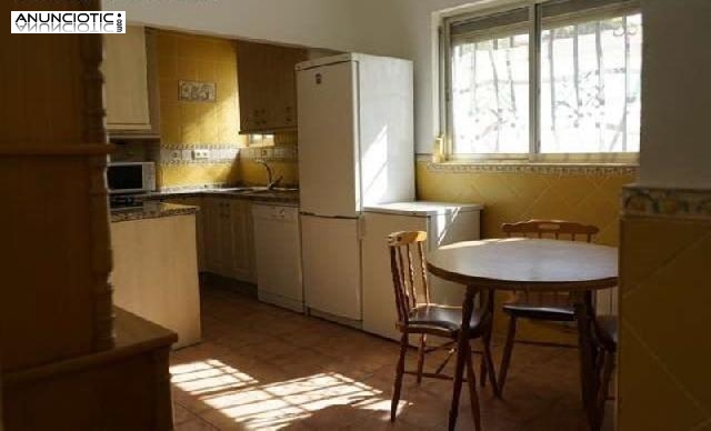 Casa chalet en c&aacute;ceres de 139 m2