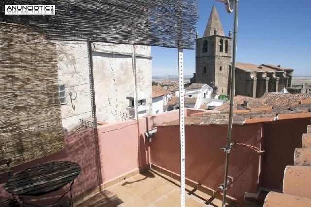 Adosado en c&aacute;ceres de 119 m2