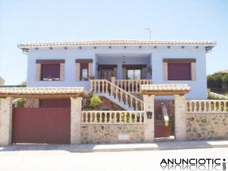 GRAN OPORTUNIDAD CHALET UNIFAMILIAR COLLADO C&Aacute;CERES