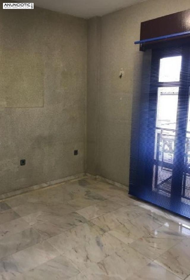 Oficina en c&aacute;ceres de 50 m2