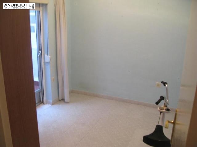 Piso en zona cruz de los ca&iacute;dos