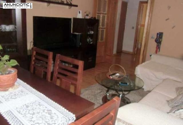 Piso en c&aacute;ceres de 80 m2