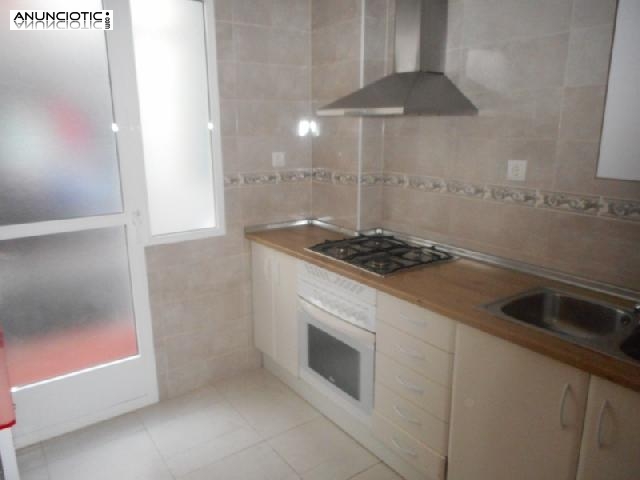 Apartamento en alquiler en c&aacute;ceres