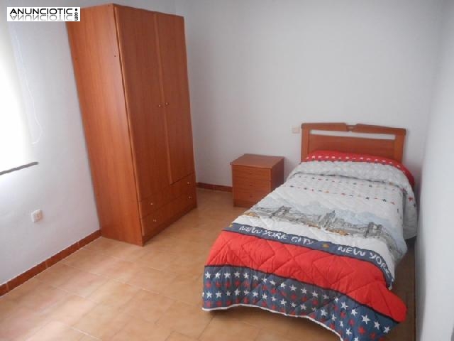 Piso en alquiler de 71 m en c&aacute;ceres