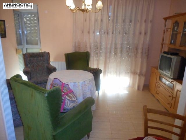 Piso de 93 m en mulhacen, c&aacute;ceres