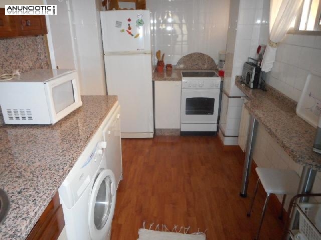 Piso bien situado en c&aacute;ceres de 53 m2
