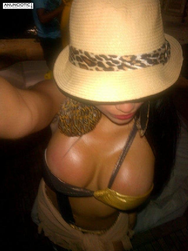 Hermosa Joven,es pervertida frente a su Webcam,te ense&ntilde;o a volar