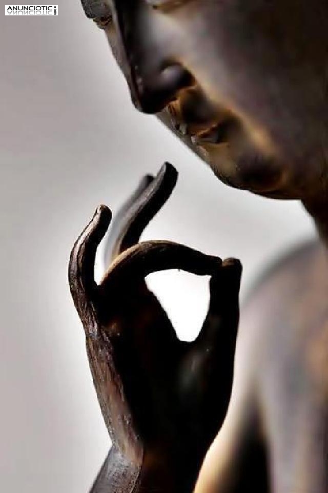 Videncia don nacimiento AMPARO LARA. tarotista espa&ntilde;ola