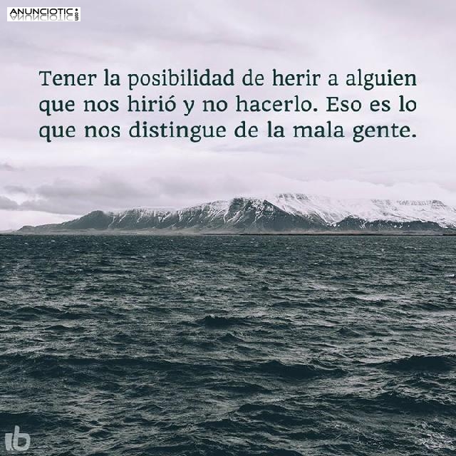 ORIANA HECHICERA MISTICA