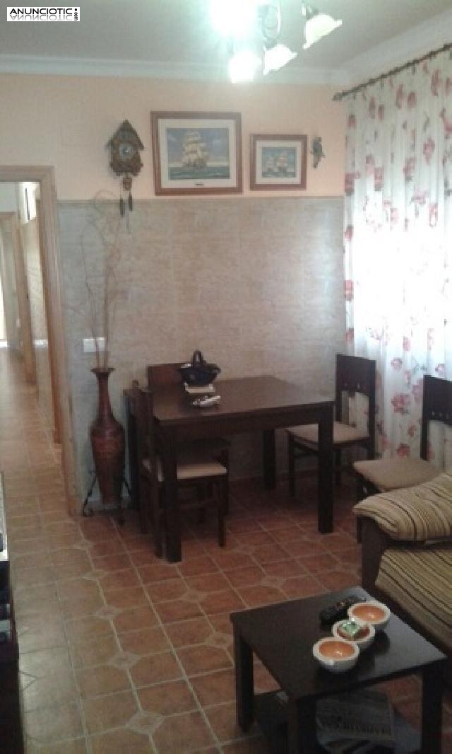 Casa distribuida en planta baja con cocina amue 