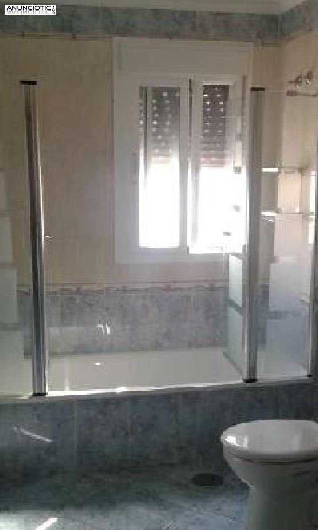 se alquila 3&ordm; piso con ascensor muy luminoso