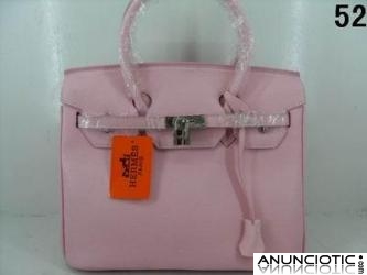 Bolsos y Carteras de moda est&aacute;n a la venta