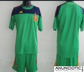  We sell many soccer jersey �16