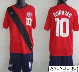  We sell many soccer jersey �16