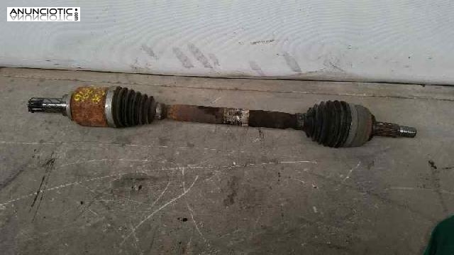 Transmision delantera izquierda 3573742