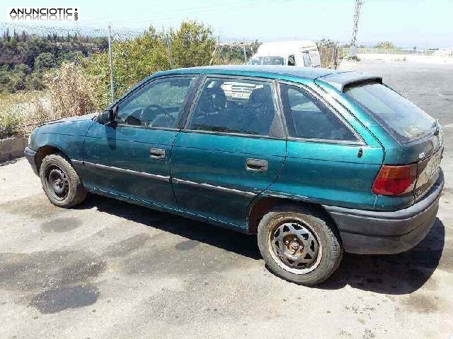 347826 faro opel astra f berlina b&aacute;sico