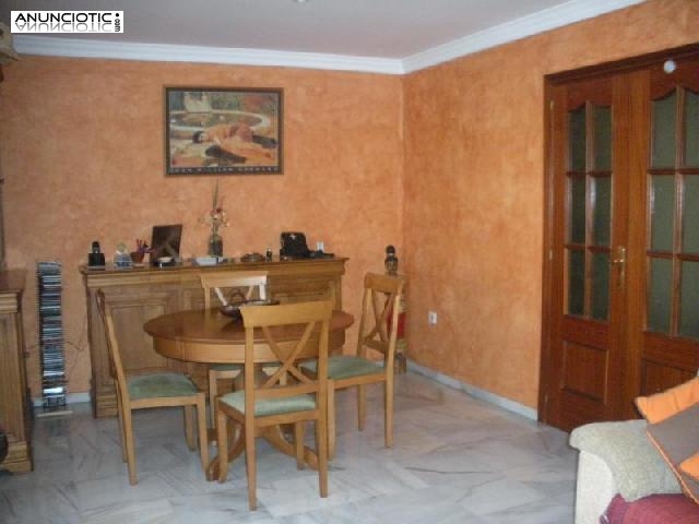 Se vende piso en paseo mar&iacute;timo