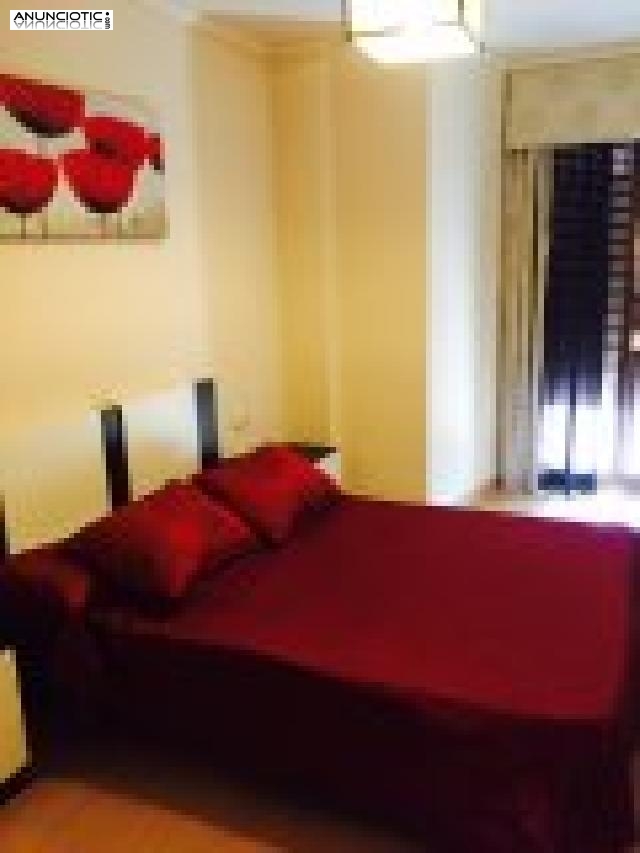 Se alquila bonito piso de 2 dormitorios, 2 ba&ntilde;