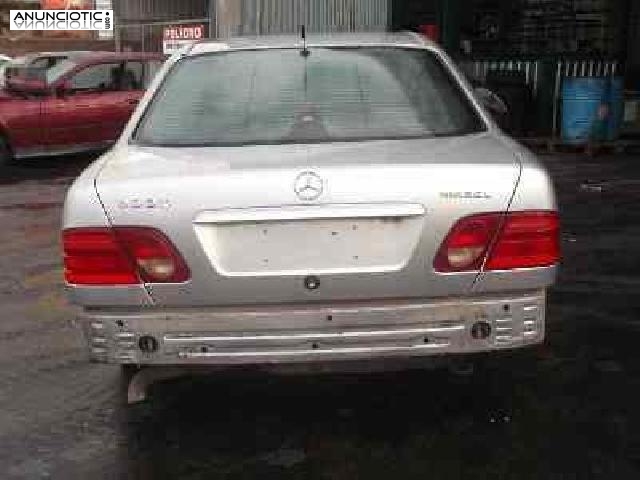 Faro - 2887380 - mercedes clase e (w210)