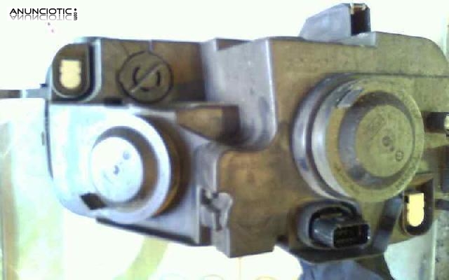 Faro - 5330063 - citroen c4 cactus feel 