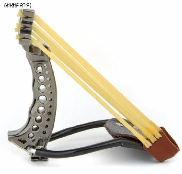 Tirachinas y Ganz&uacute;as