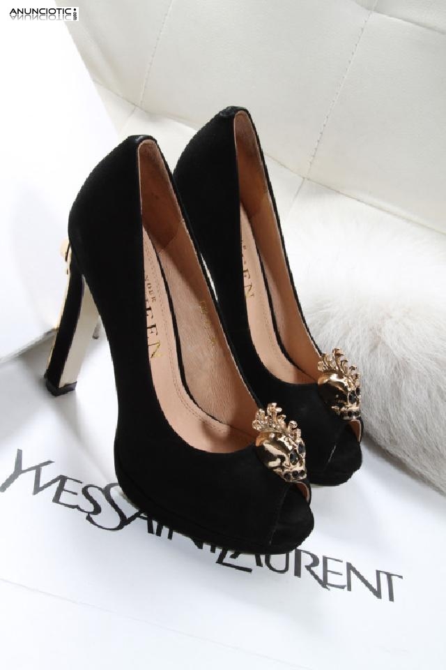  2016 zapatos de tac&oacute;n alto Moda.Christian Louboutin.30euros