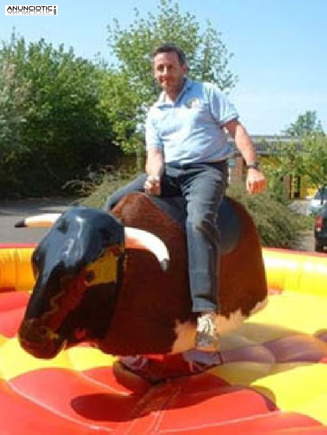 Toro mec&aacute;nico en alquiler para comuniones