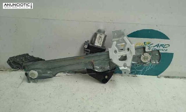 Elevalunas trasero izquierdo 3240412