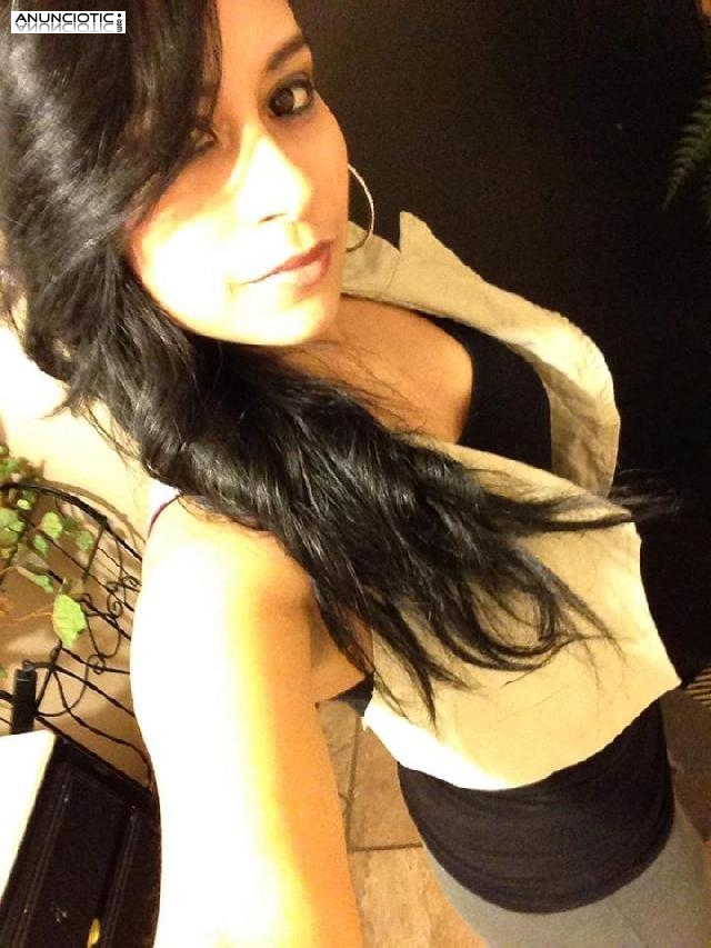  &iquest;Quieres divertirte un rato con esta joven latina?