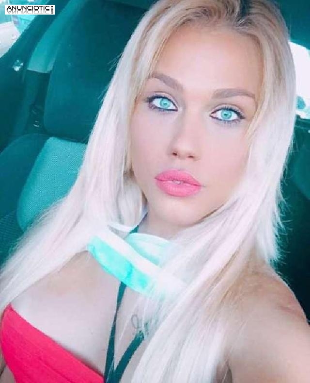 Niata muy cachonda solita atenci&oacute;n a parejas en casa