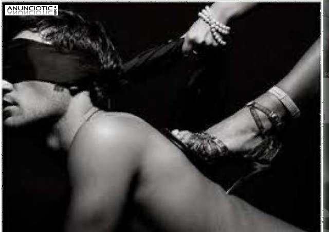 Bueno trato placer atenci&oacute;n a parejas total caballeros