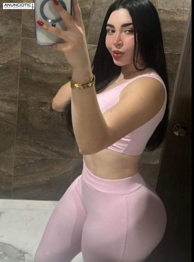 -*-*Estoy en mi l&iacute;nea er&oacute;tica sola para t&iacute;,*-*-