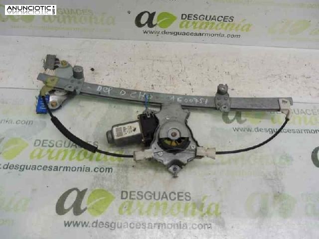 Elevalunas del. der. tipo 400600t7 de