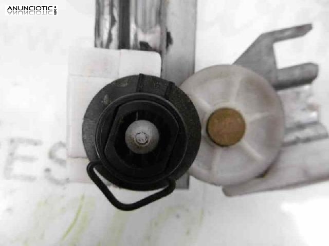 Elevalunas del. izq. tipo 0130821689 de