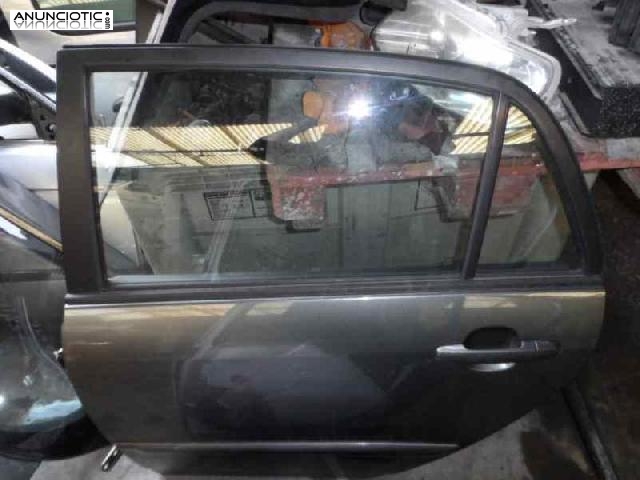 Puerta trasera izquierda 74271