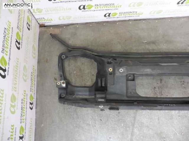 Panel frontal de opel vivaro furg&oacute;n