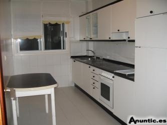 PISO EN URB. RIALTA-ARILLO,3DORM.,125.000�