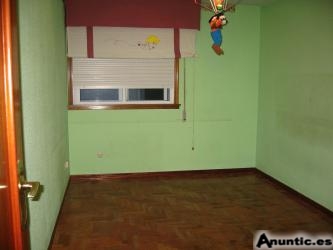 PISO EN URB. RIALTA-ARILLO,3DORM.,125.000�