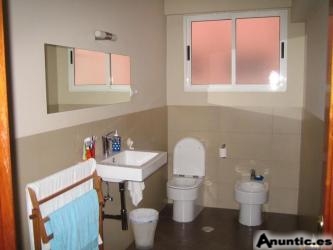 PISO TOTALMENTE REFORMADO EN AVDA. DEL EJ&Egrave;RCITO,4DORM,950 �.