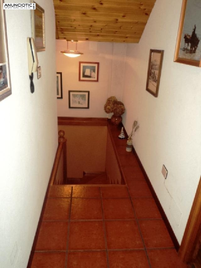 Casa zona barra&ntilde;an arteixo con finca