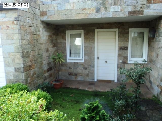 Casa piedra urbanizacion alamos coru&ntilde;a