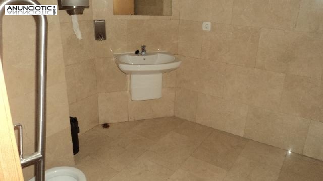 Local reformado en coru&ntilde;a (a)