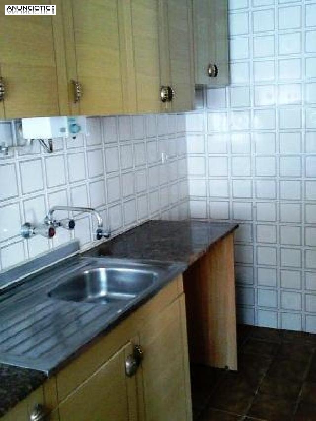 Se alquila 2 sin ascensor muy lumin 