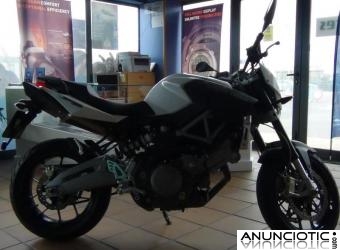 Moto Aprilia Shiver 750 CC, a&ntilde;o 2012, impecable estado